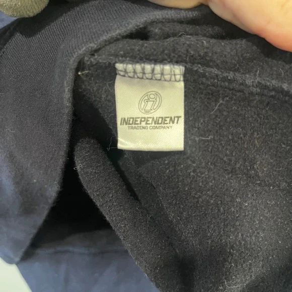 Taylor‎ Swift Midnights Era Tour Crewneck Sweatshirt Blue Women's Large - Picture 5 of 7